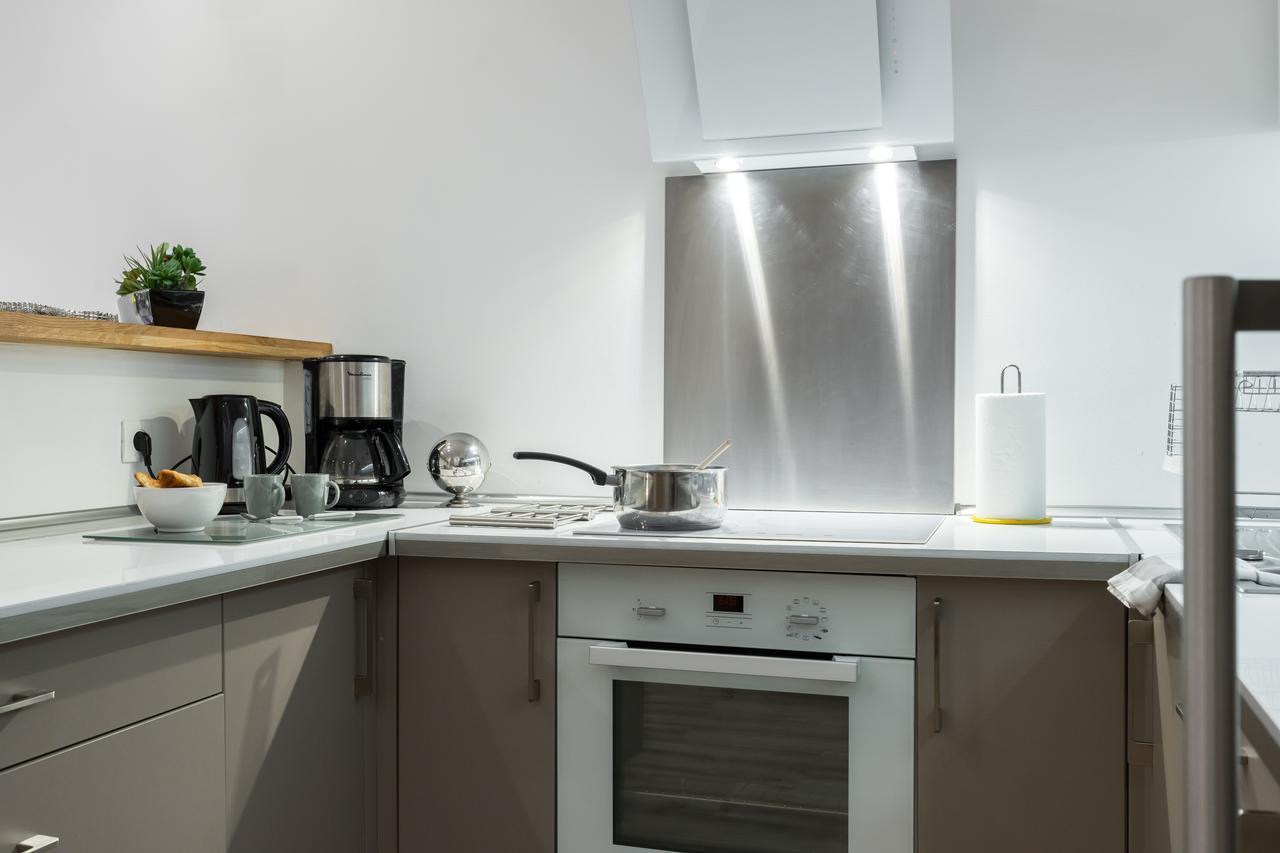 Centrale 2 - F4 Spacieux Et Confortable Au Centre Du Vieux-Nice Lägenhet Exteriör bild