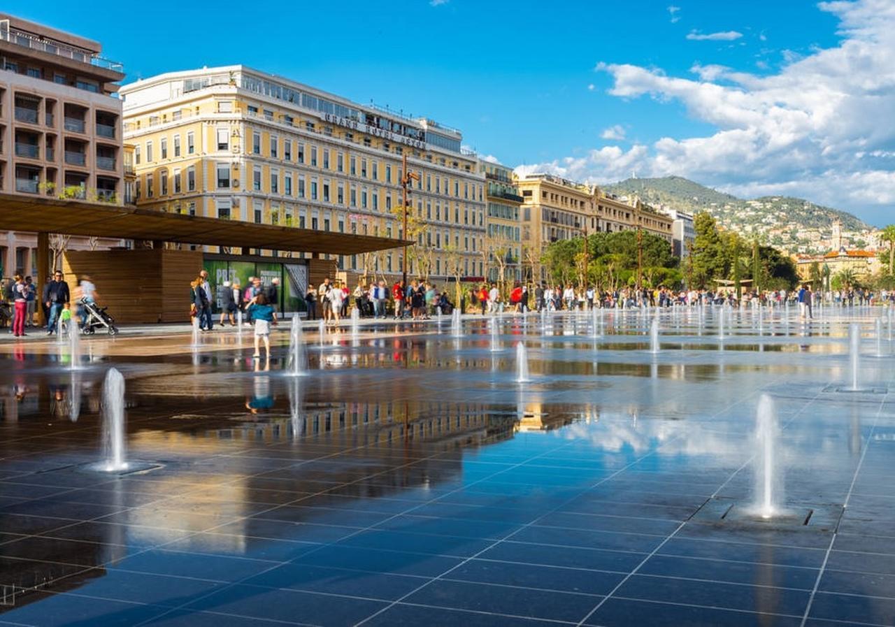 Centrale 2 - F4 Spacieux Et Confortable Au Centre Du Vieux-Nice Lägenhet Exteriör bild